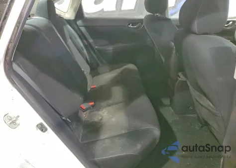 2019 Nissan Sentra S z USA, uszkodzony, nr VIN 3N1AB7AP6KY339697